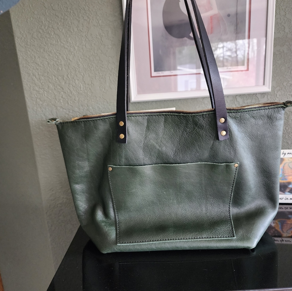 Portland Leather Large Zip Tote - Forest